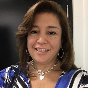 Meet your Posher, Paulina